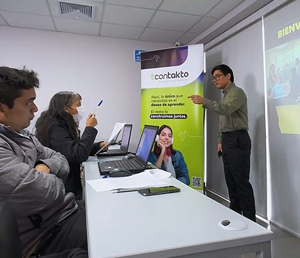 servicio5_HELP_DESK_web_tk_150925_img1